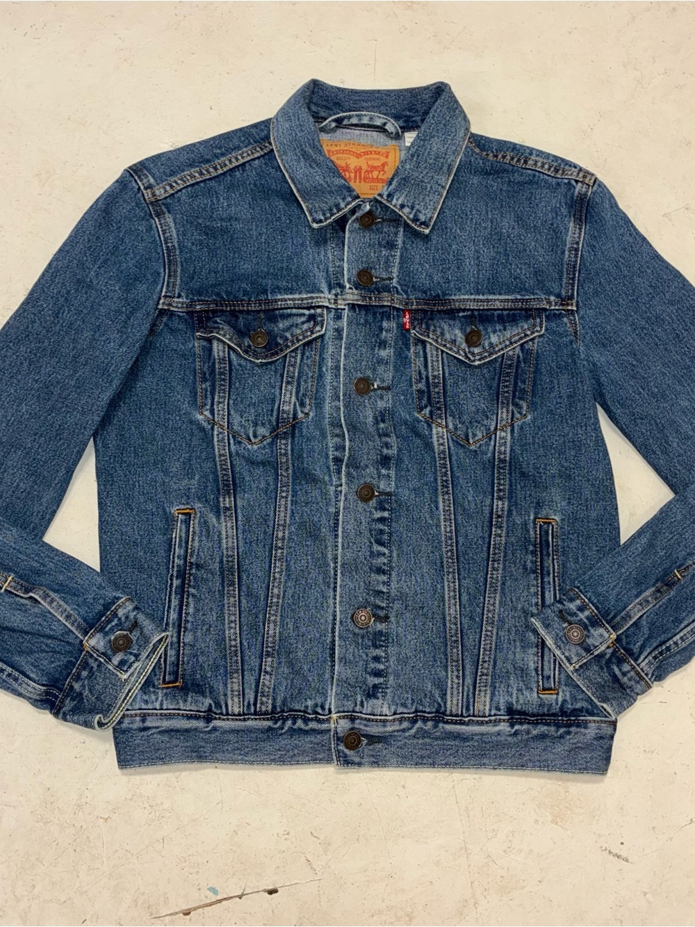 Levi's Men's Classic Blue Denim Trucker Jacket Type 3 Medium